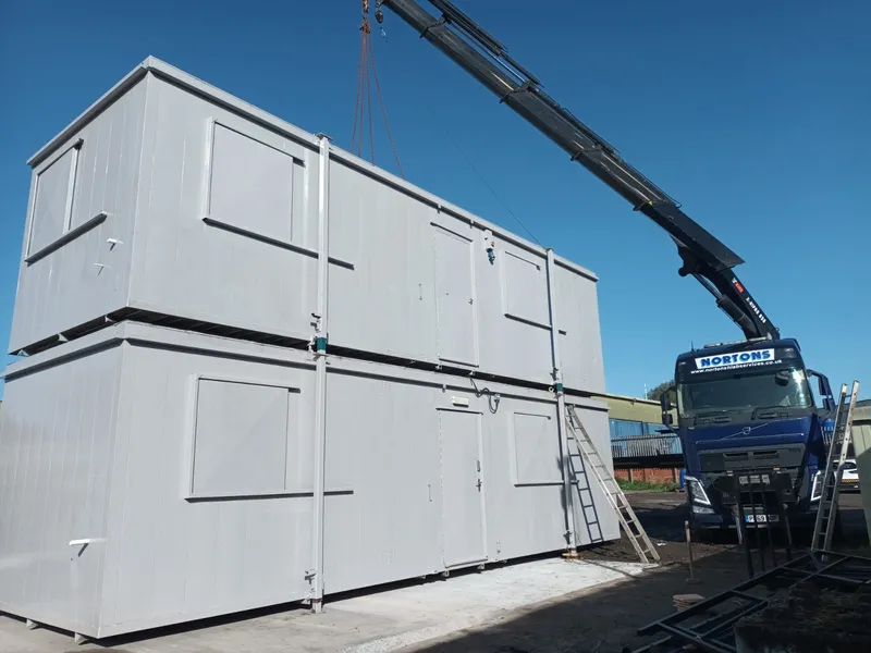 Double-stacked cabin delivery