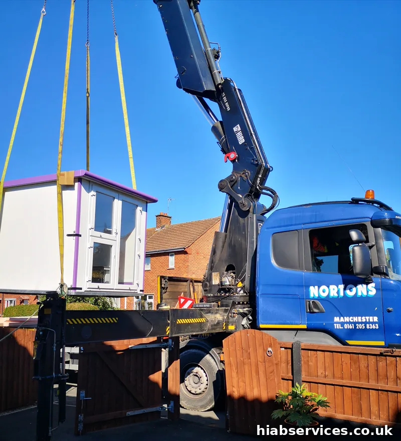 Haulage grooming pod delivery