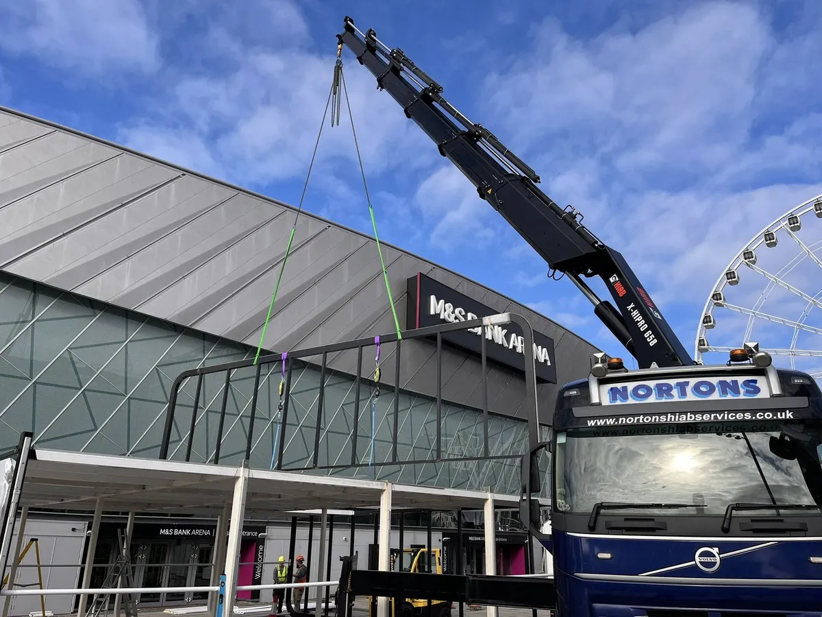 HIAB hire transport in Liverpool city centre